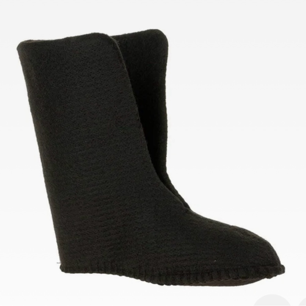 Kamik replacement winter boot liner- size 2 - brand new! ❄️
